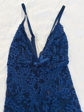 Source Unknown Royal Blue Floral Lace V-Neck Chemise